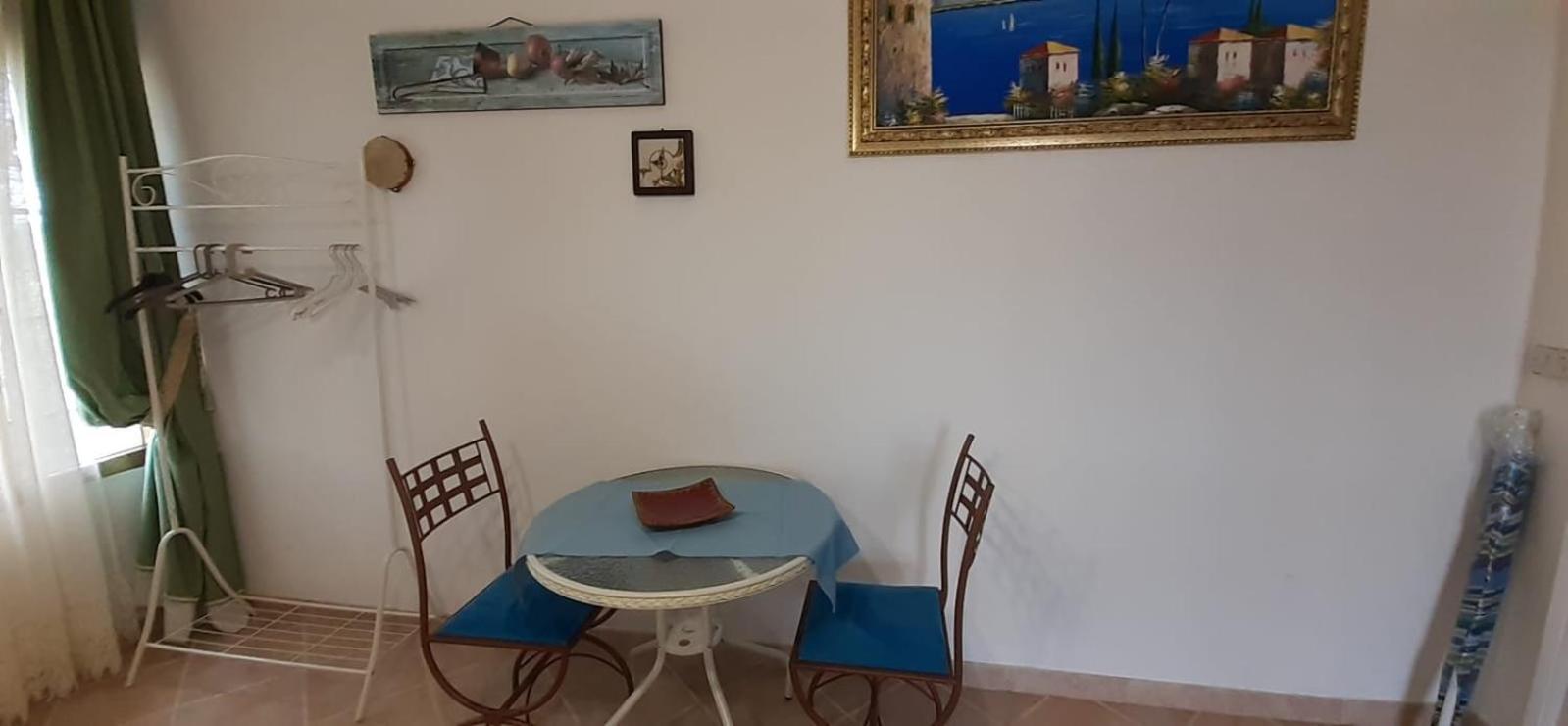 فيلا Casale Conte Dell'Anna بورتو سيساريو الغرفة الصورة